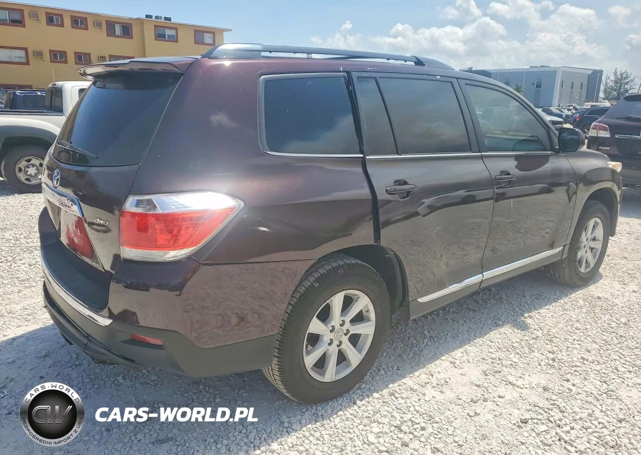 2013 Toyota Highlander Se VIN:5TDBK3EH0DS217182 - 3