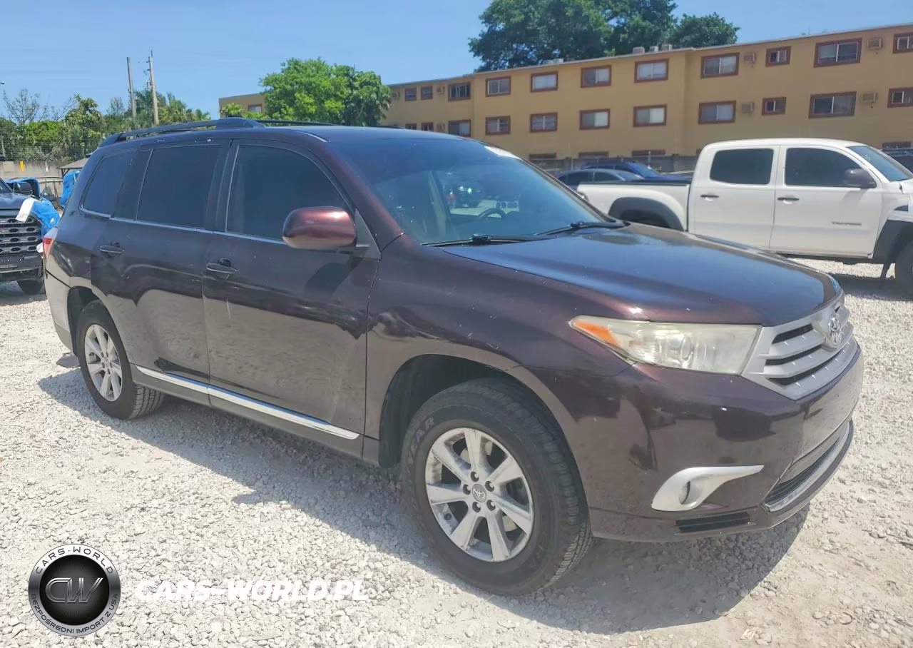 2013 Toyota Highlander Se VIN:5TDBK3EH0DS217182 - 4