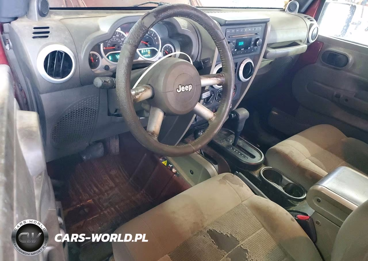2009 Jeep Wrangler Sahara VIN:1J4FA54119L739472 - 8
