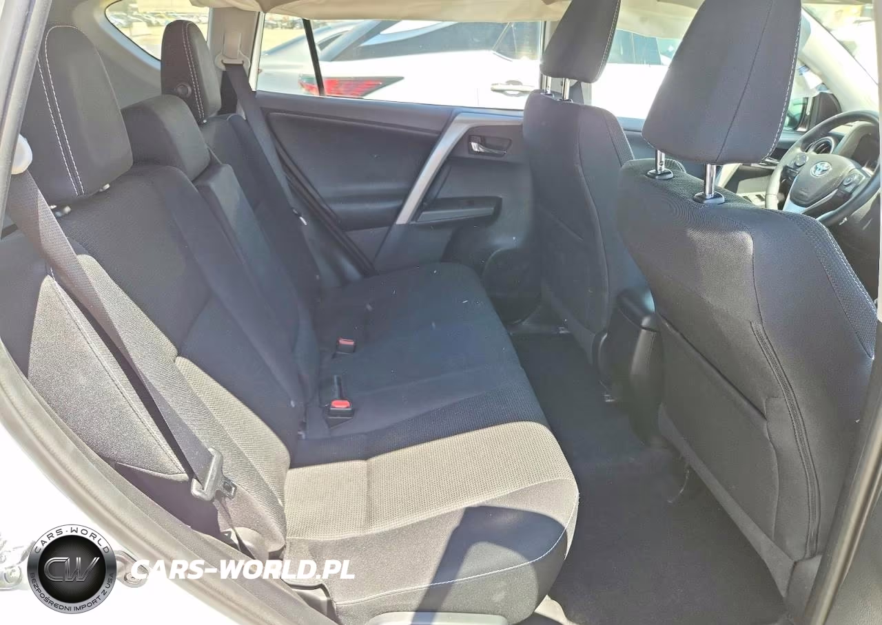 2017 Toyota Rav4 Xle VIN:2T3RFREV1HW672798 - 11