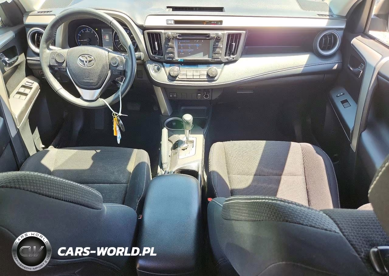 2017 Toyota Rav4 Xle VIN:2T3RFREV1HW672798 - 8