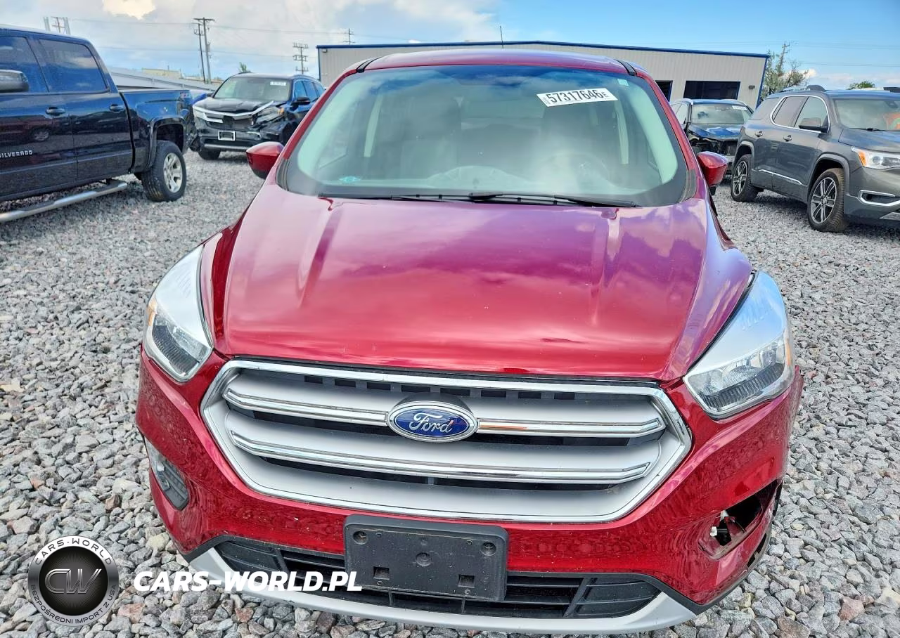 2017 Ford Escape Se VIN:1FMCU9G96HUC74703 - 5