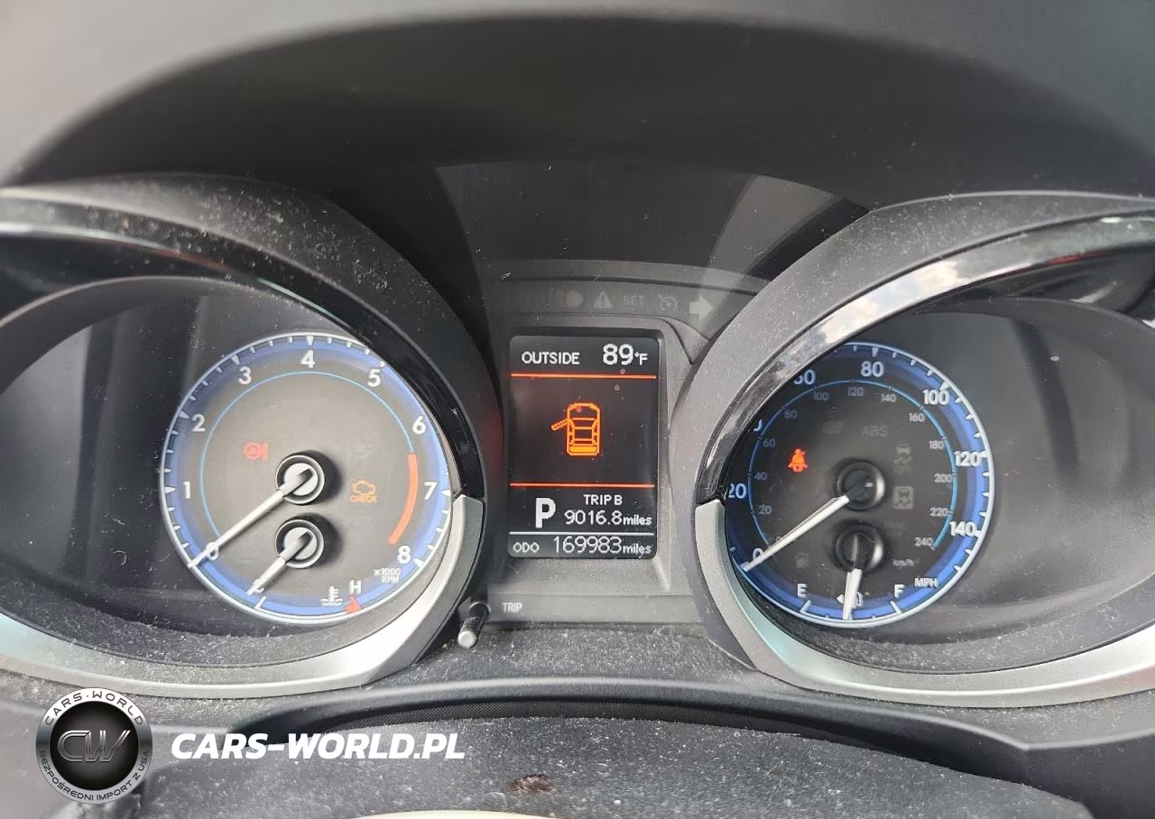 2015 Toyota Corolla S VIN:5YFBURHE9FP251888 - 9