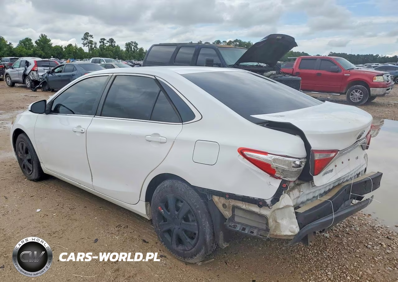 2015 Toyota Camry Le VIN:4T4BF1FK6FR457646 - 2
