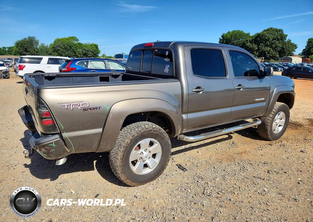 2010 Toyota Tacoma Double Cab Prerunner VIN:5TEJU4GN5AZ707890 - 3
