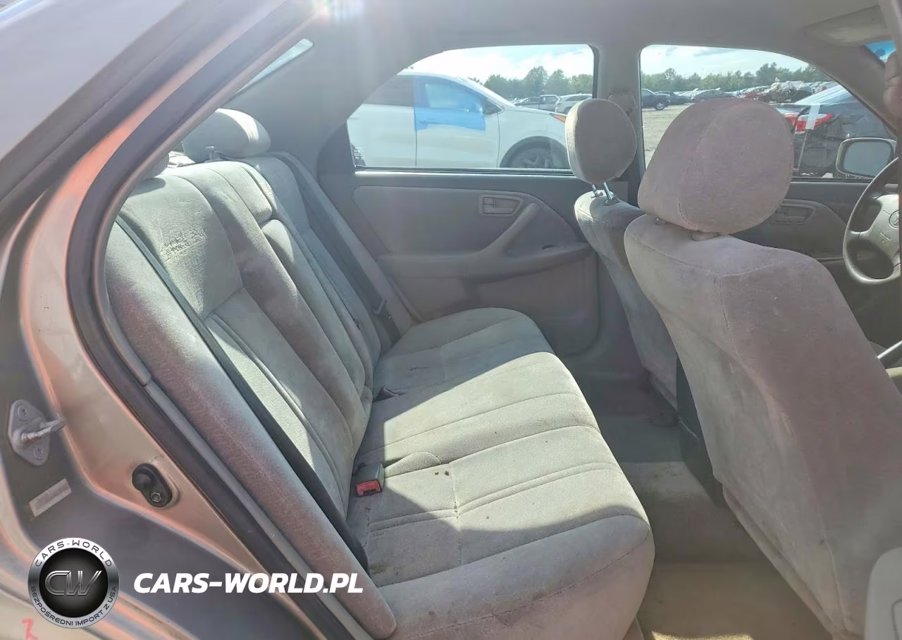 1998 Toyota Camry Le VIN:JT2BG22K0W0257644 - 10