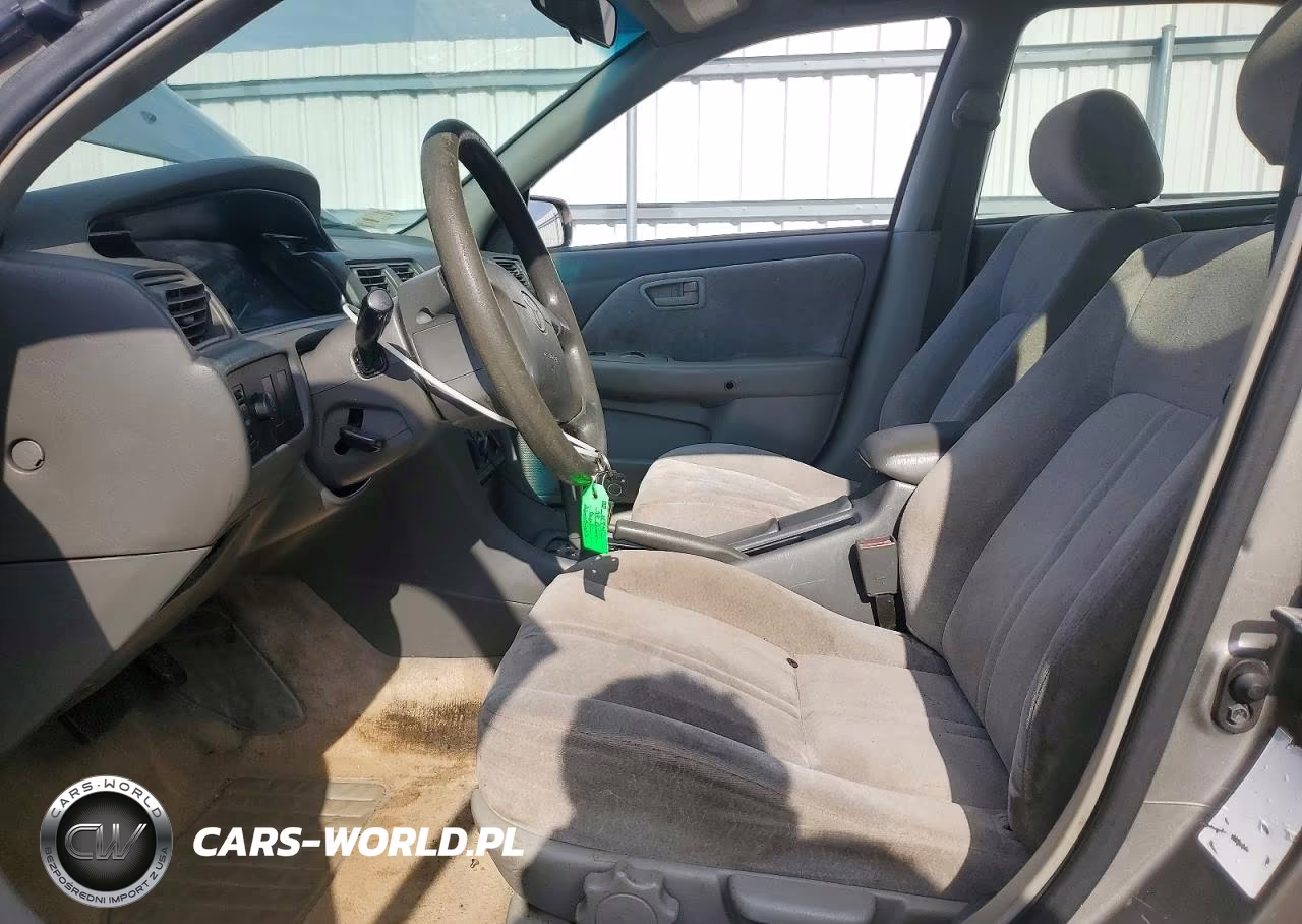 1998 Toyota Camry Le VIN:JT2BG22K0W0257644 - 7