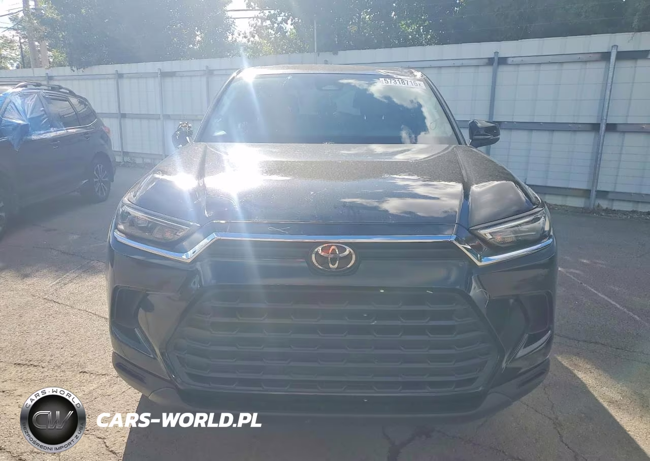 2025 Toyota Grand Highlander Le VIN:5TDAAAB54SS093878 - 5