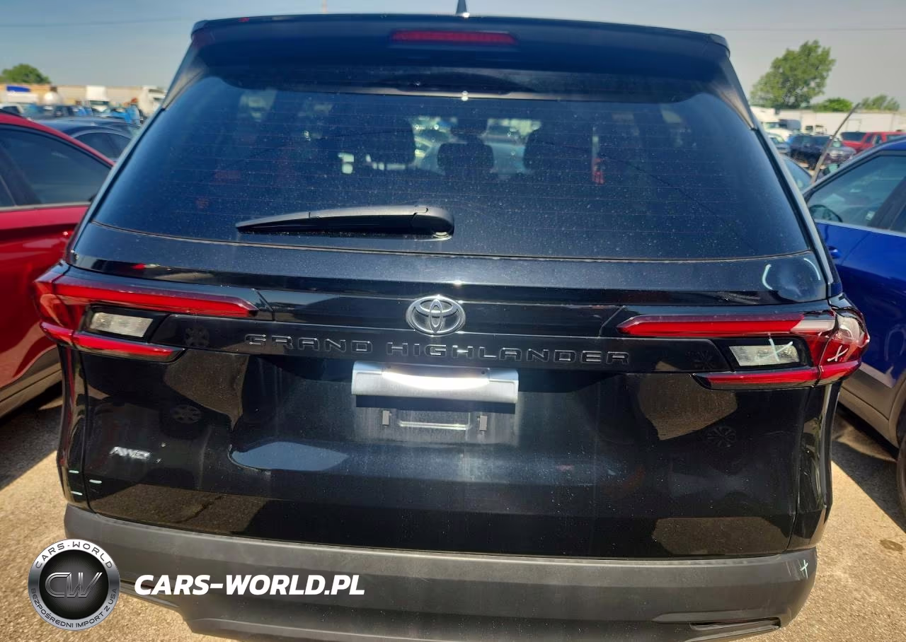 2025 Toyota Grand Highlander Le VIN:5TDAAAB54SS093878 - 6
