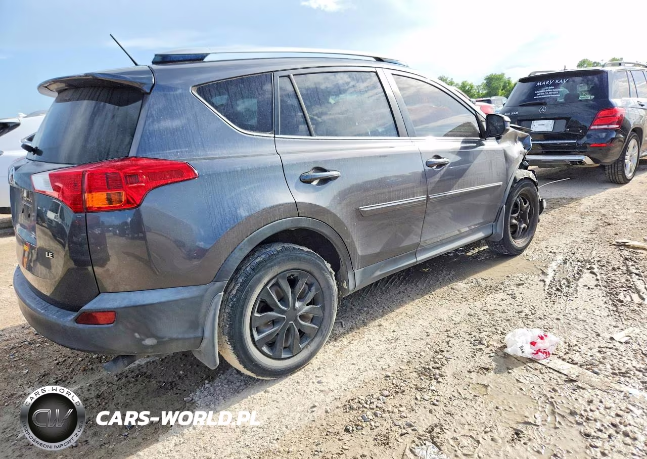 2015 Toyota Rav4 Le VIN:JTMZFREV1FJ052576 - 3