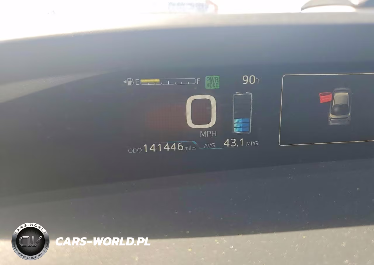 2016 Toyota Prius Four VIN:JTDKARFUXG3021645 - 9