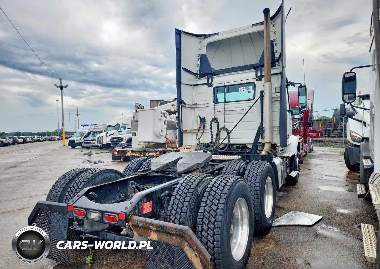 2020 Volvo Vnr Semi Truck VIN:4V4WC9EG2LN266692 - 4
