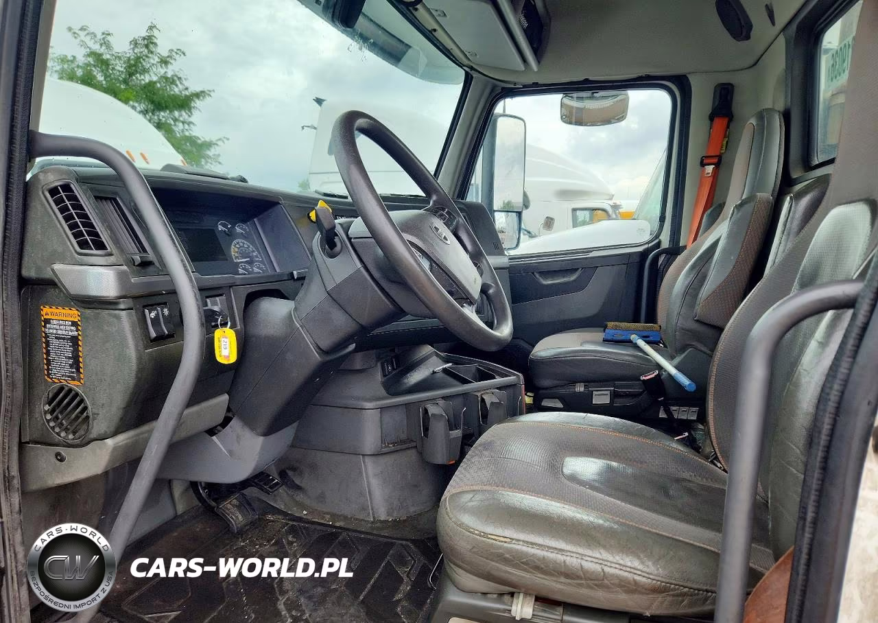 2020 Volvo Vnr Semi Truck VIN:4V4WC9EG2LN266692 - 6