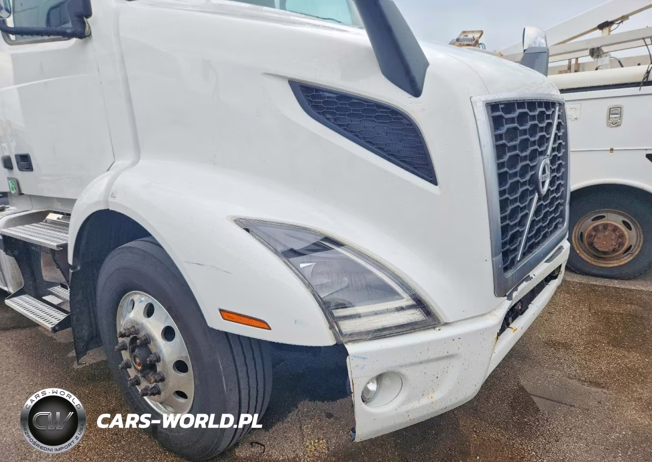 2020 Volvo Vnr Semi Truck VIN:4V4WC9EG2LN266692 - 7