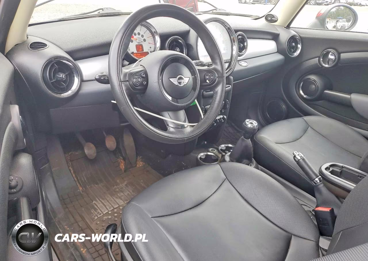 2012 Mini Cooper VIN:WMWSU3C57CT366933 - 8