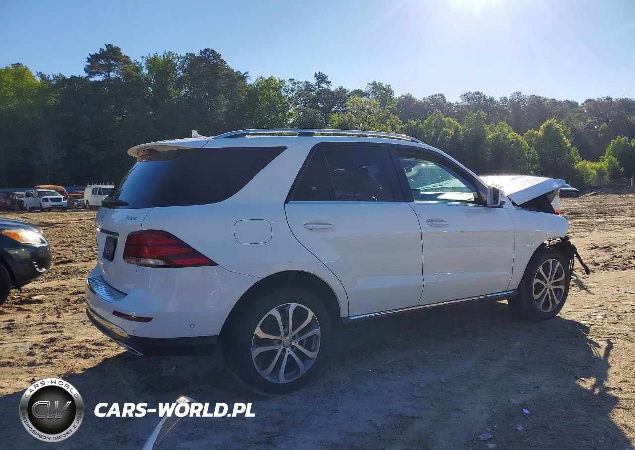 2016 Mercedes-Benz Gle 350 4Matic VIN:4JGDA5HB1GA642826 - 3