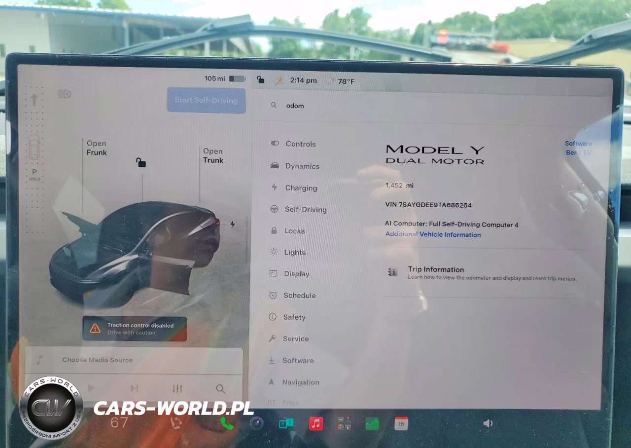 2026 Tesla Model Y VIN:7SAYGDEE9TA686264 - 9