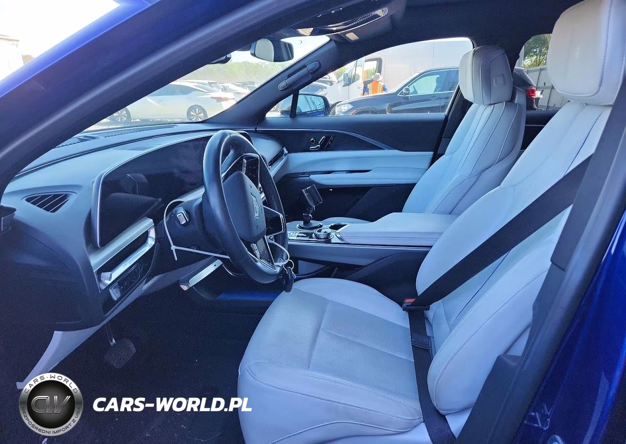 2024 Cadillac Lyriq Luxury VIN:1GYKPPRL4RZ111213 - 7