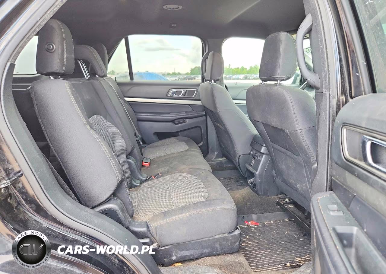 2018 Ford Explorer Xlt VIN:1FM5K8D87JGA61705 - 11