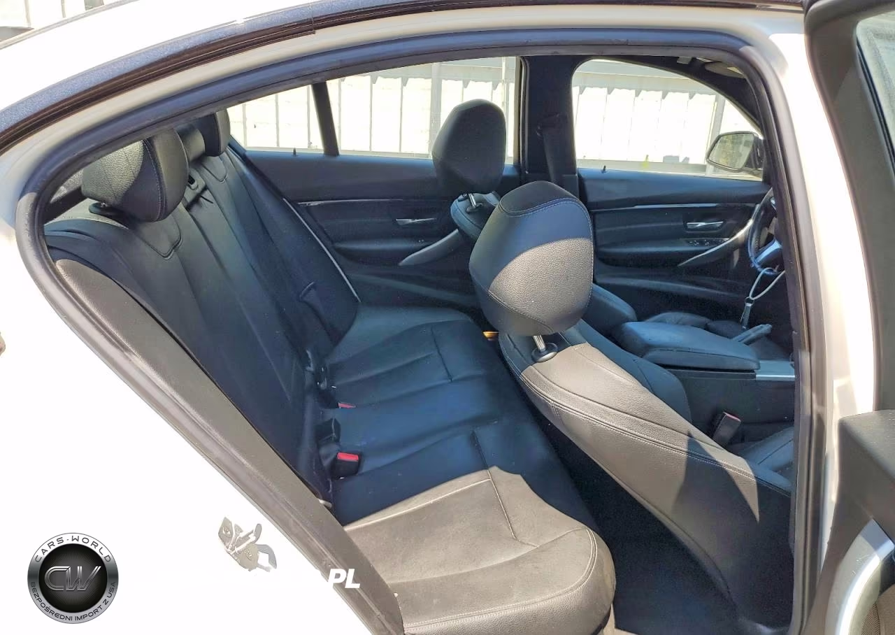2017 BMW 330 Xi VIN:WBA8D9C34HA004413 - 10