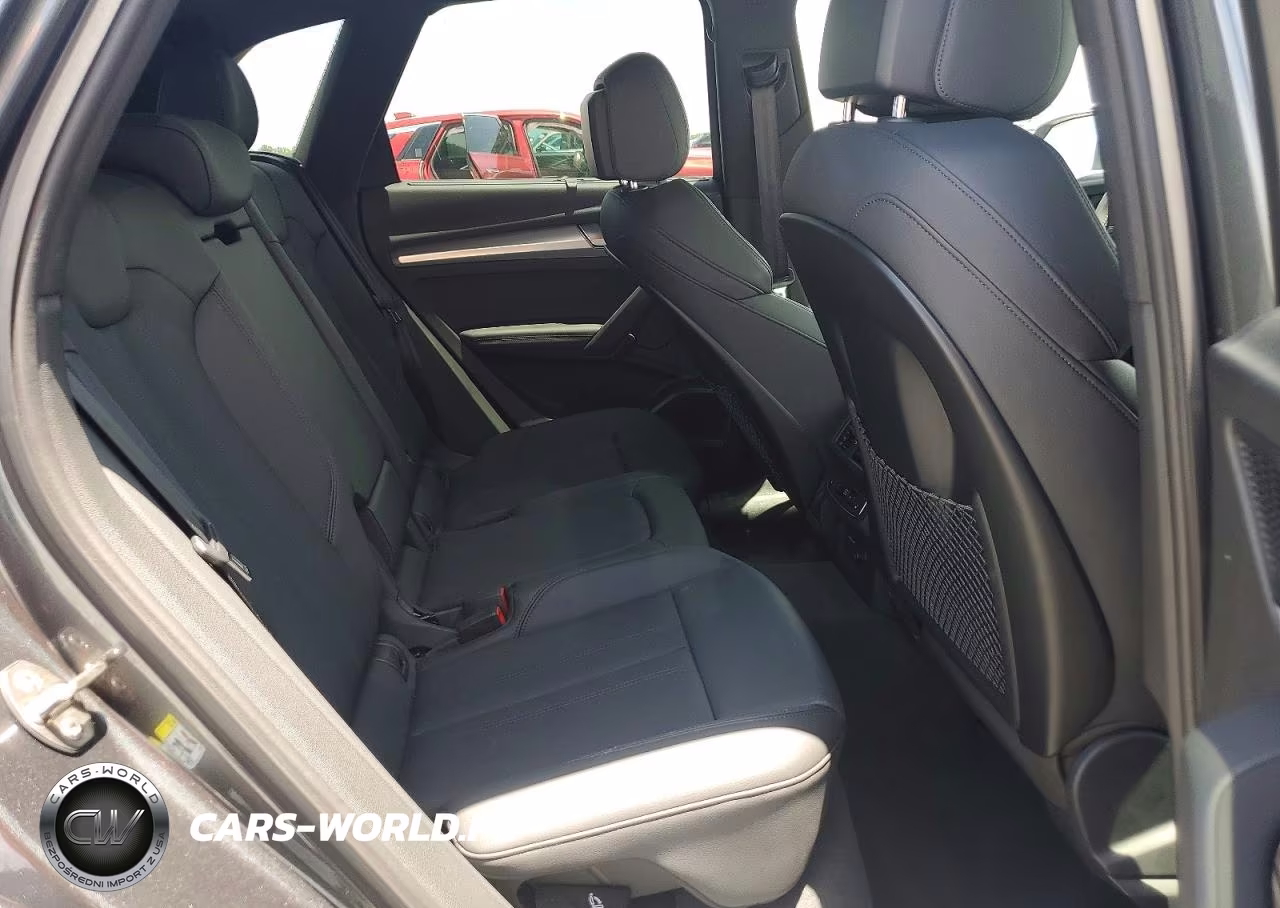 2020 Audi Q5 Titanium Prestige VIN:WA1FNAFY5L2103237 - 10