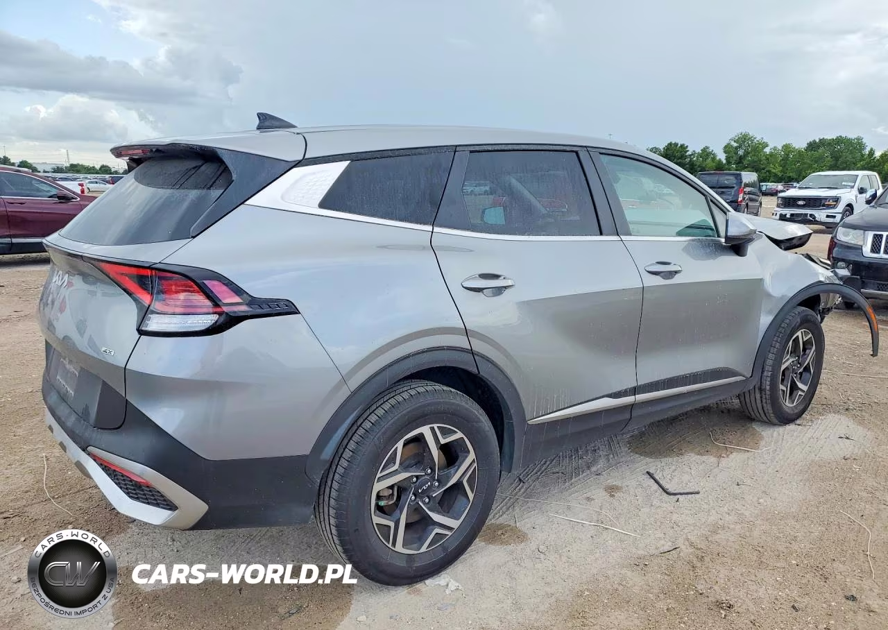 2024 Kia Sportage Lx VIN:KNDPUCDF0R7286603 - 3
