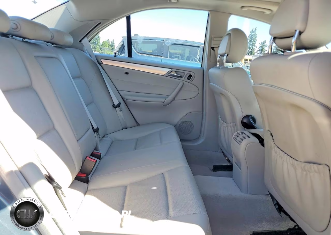 2005 Mercedes-Benz C 230K Sport Sedan VIN:WDBRF40J75F706553 - 10
