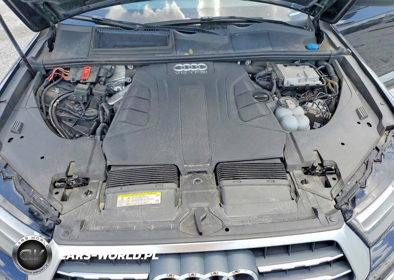 2018 Audi Q7 Premium Plus VIN:WA1LABF73JD012108 - 12