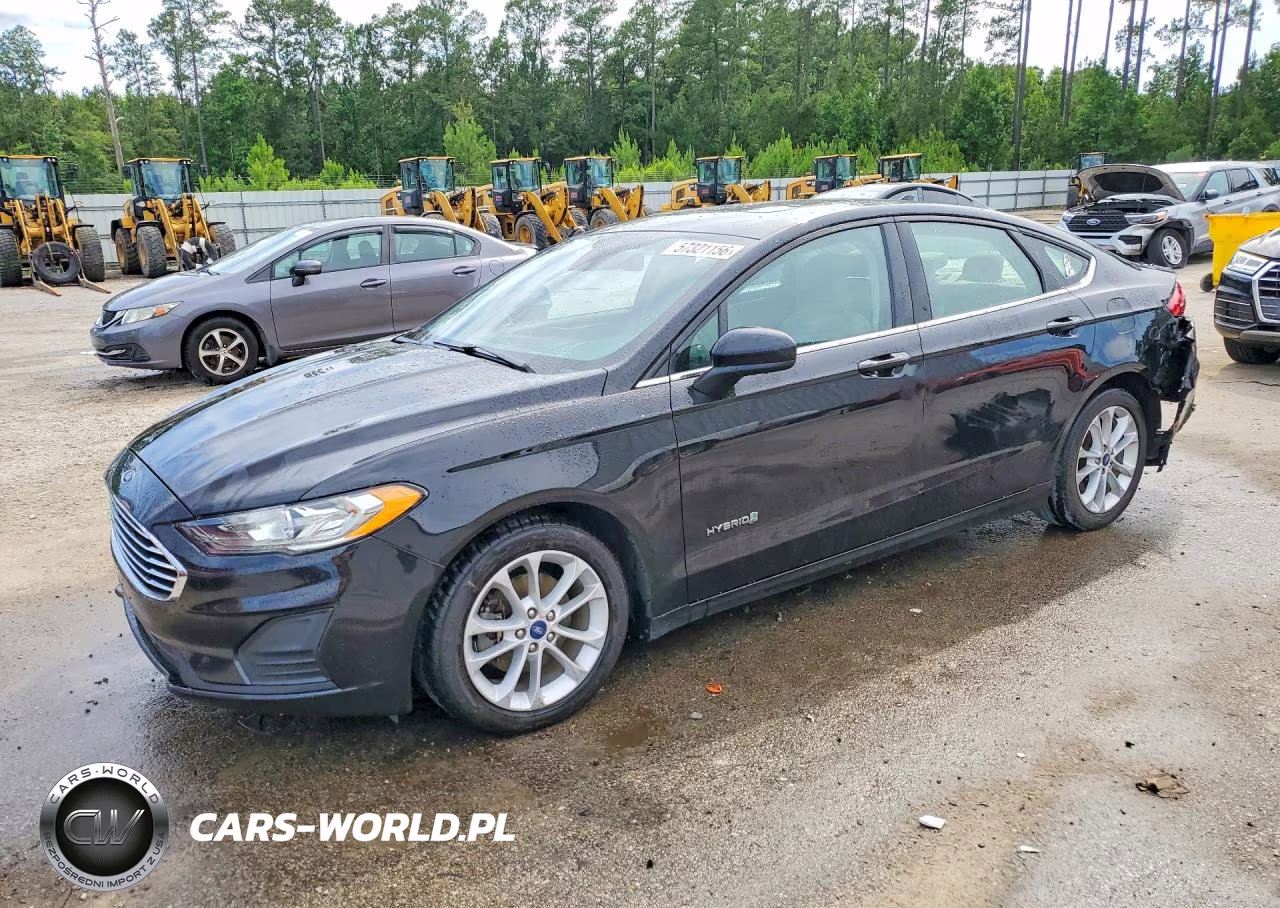 2019 Ford Fusion Se – zdjęcie 1 z 13