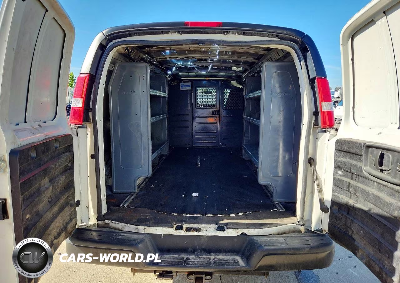 2019 Chevrolet Express G3500 VIN:1GCZGHFG7K1266375 - 10