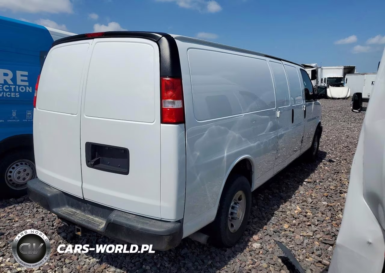 2019 Chevrolet Express G3500 VIN:1GCZGHFG7K1266375 - 3