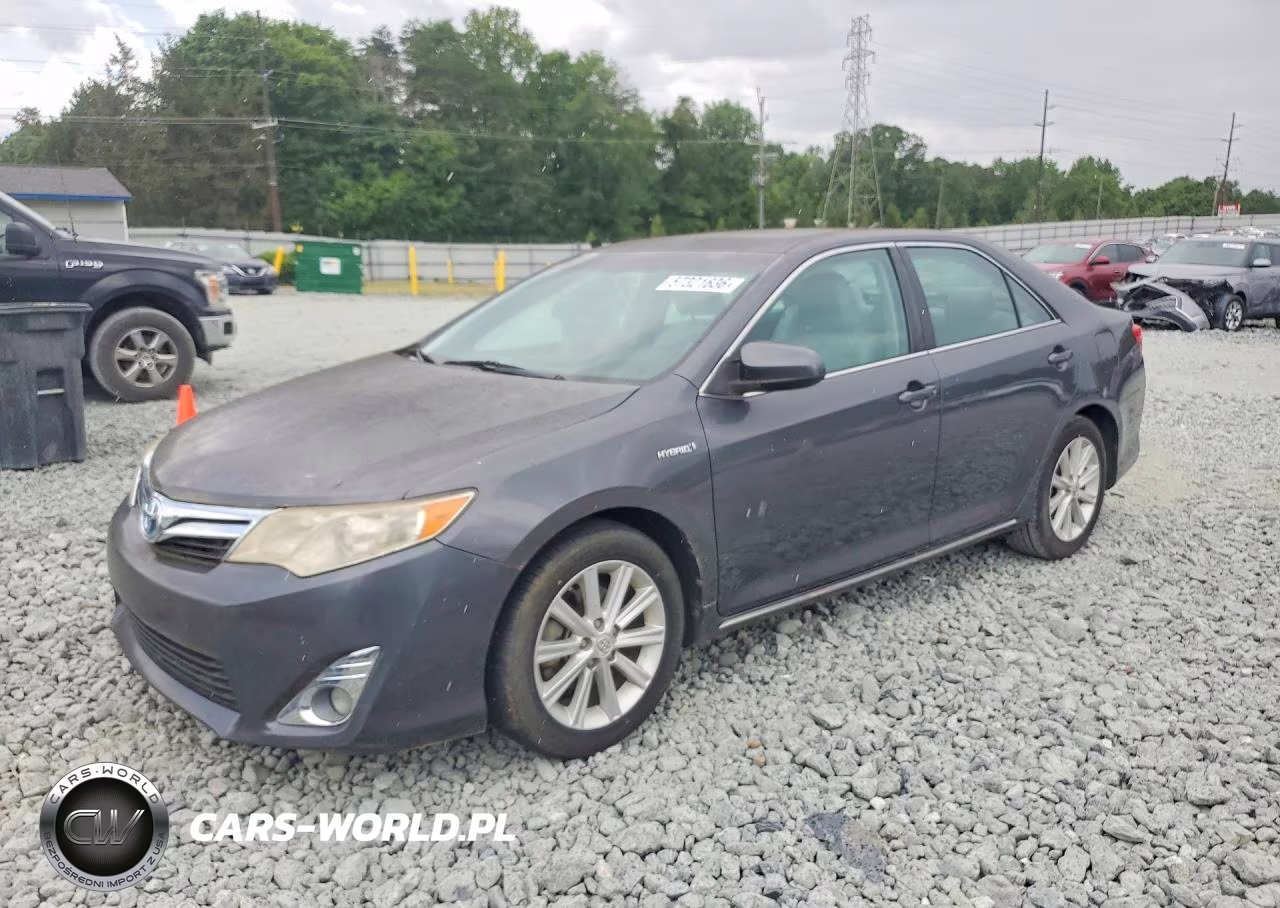 2012 Toyota Camry Hybrid Xle – zdjęcie 1 z 12