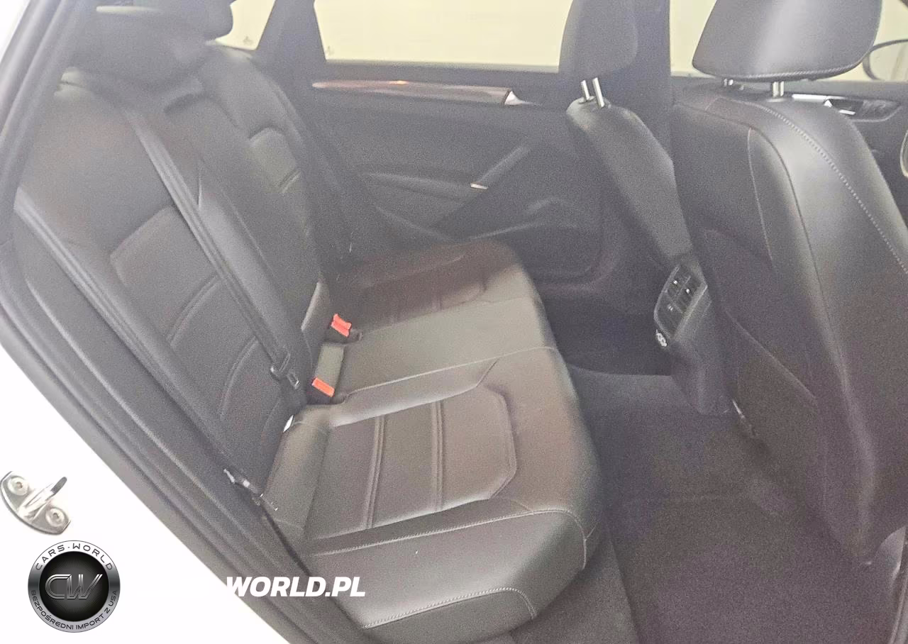 2021 Volkswagen Passat R-Line VIN:1VWMA7A38MC012009 - 10