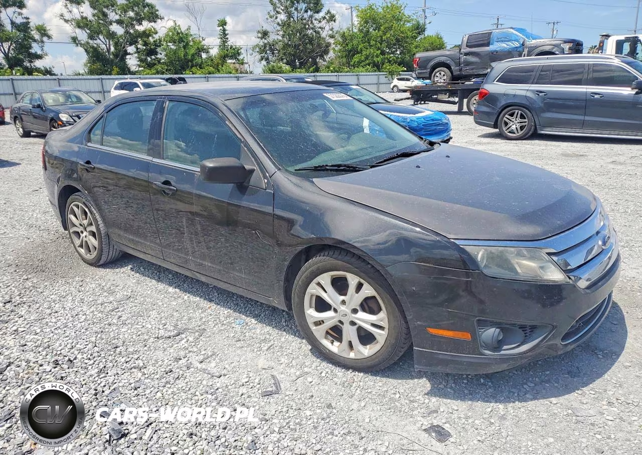 2012 Ford Fusion Se VIN:3FAHP0HA3CR250404 - 4