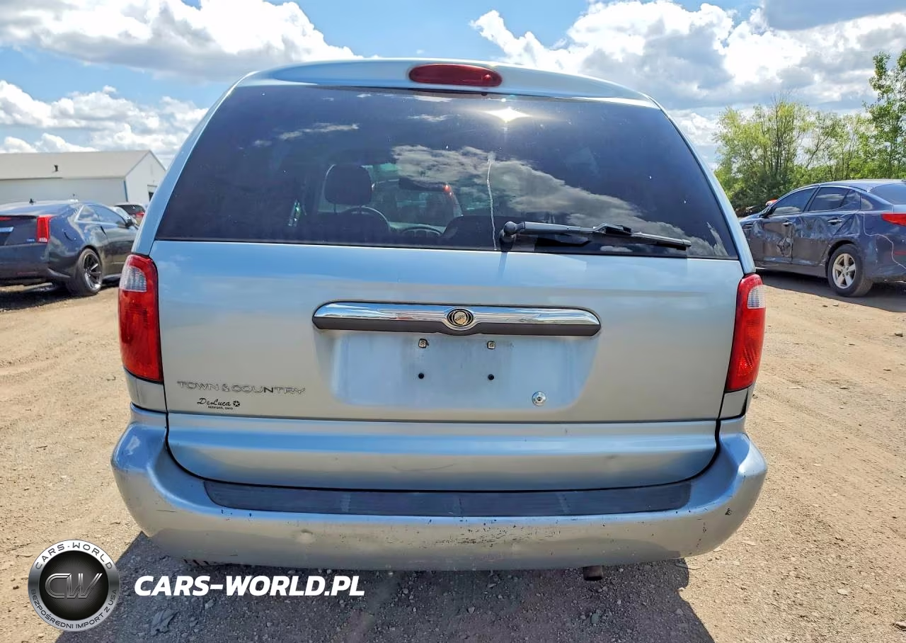 2006 Chrysler Town & Country VIN:1A4GP45R56B746024 - 6