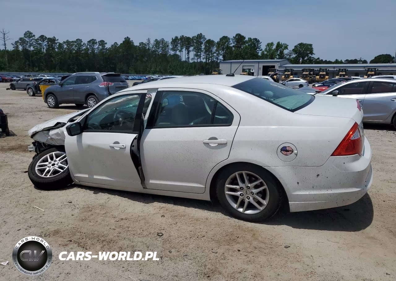 2010 Ford Fusion S VIN:3FAHP0GA5AR105508 - 2