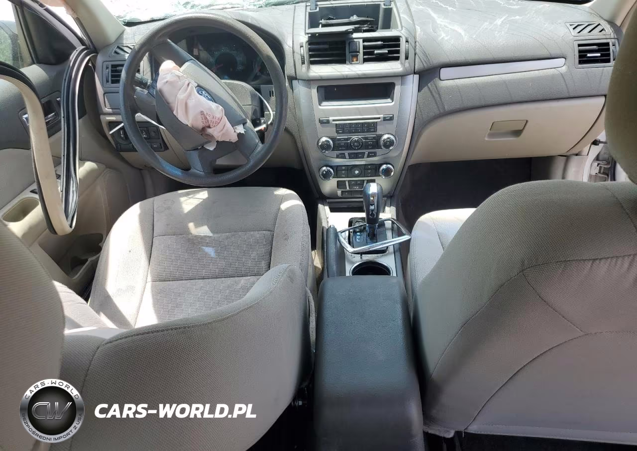 2010 Ford Fusion S VIN:3FAHP0GA5AR105508 - 8