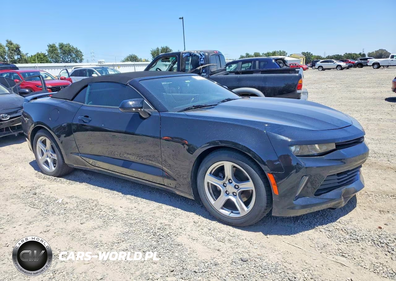 2017 Chevrolet Camaro Lt VIN:1G1FB3DSXH0167441 - 4