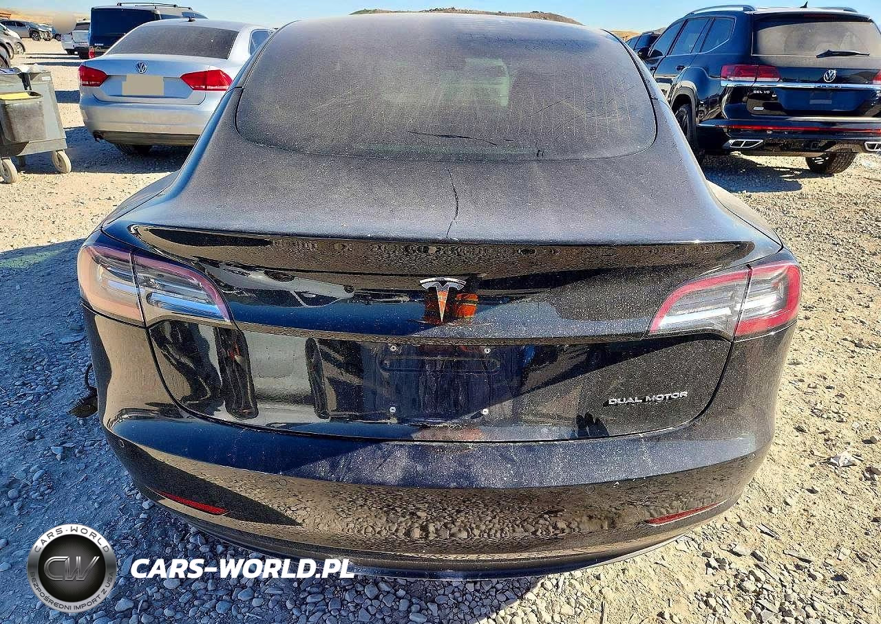 2018 Tesla Model 3 VIN:5YJ3E1EB3JF115709 - 6