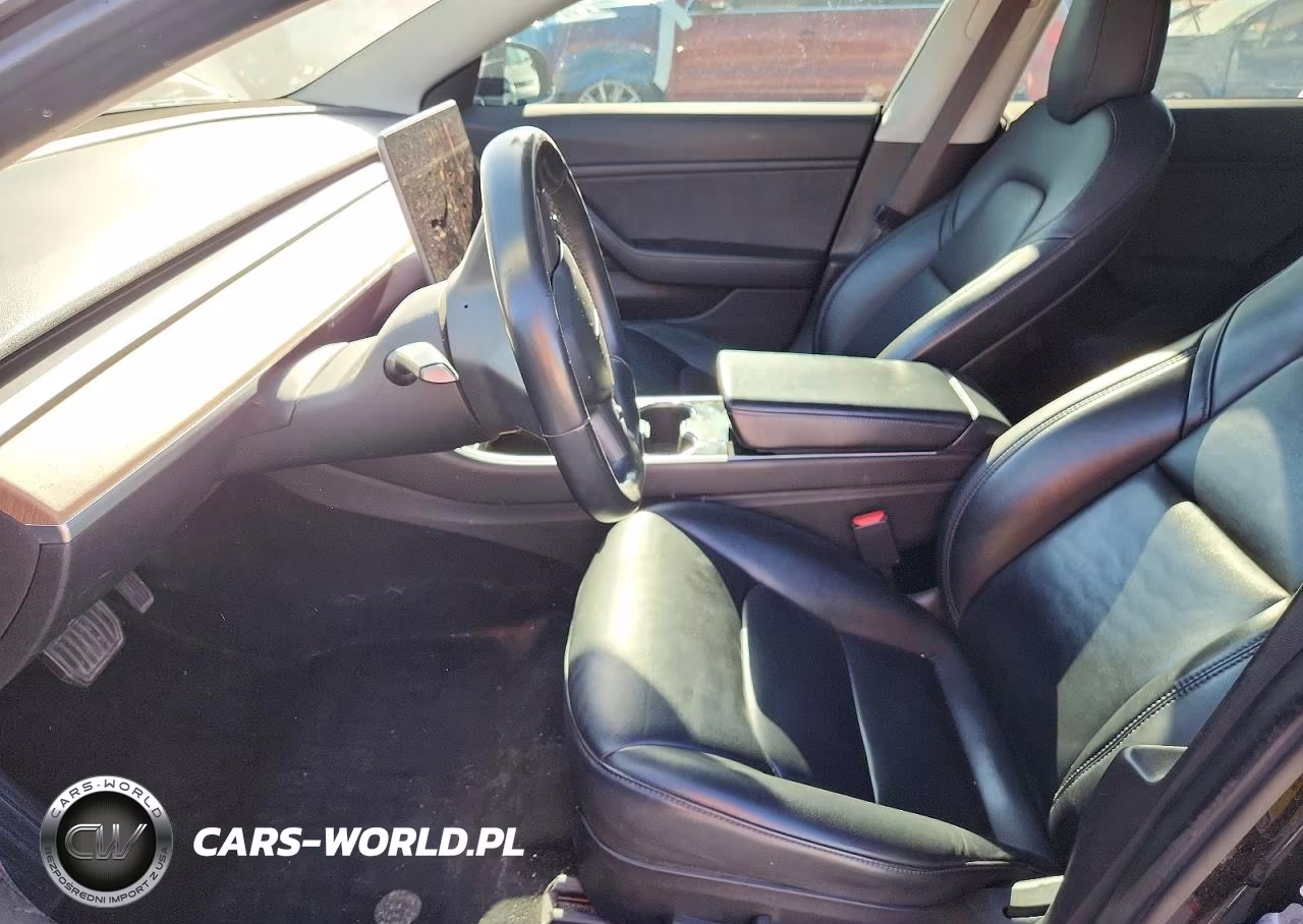2018 Tesla Model 3 VIN:5YJ3E1EB3JF115709 - 7