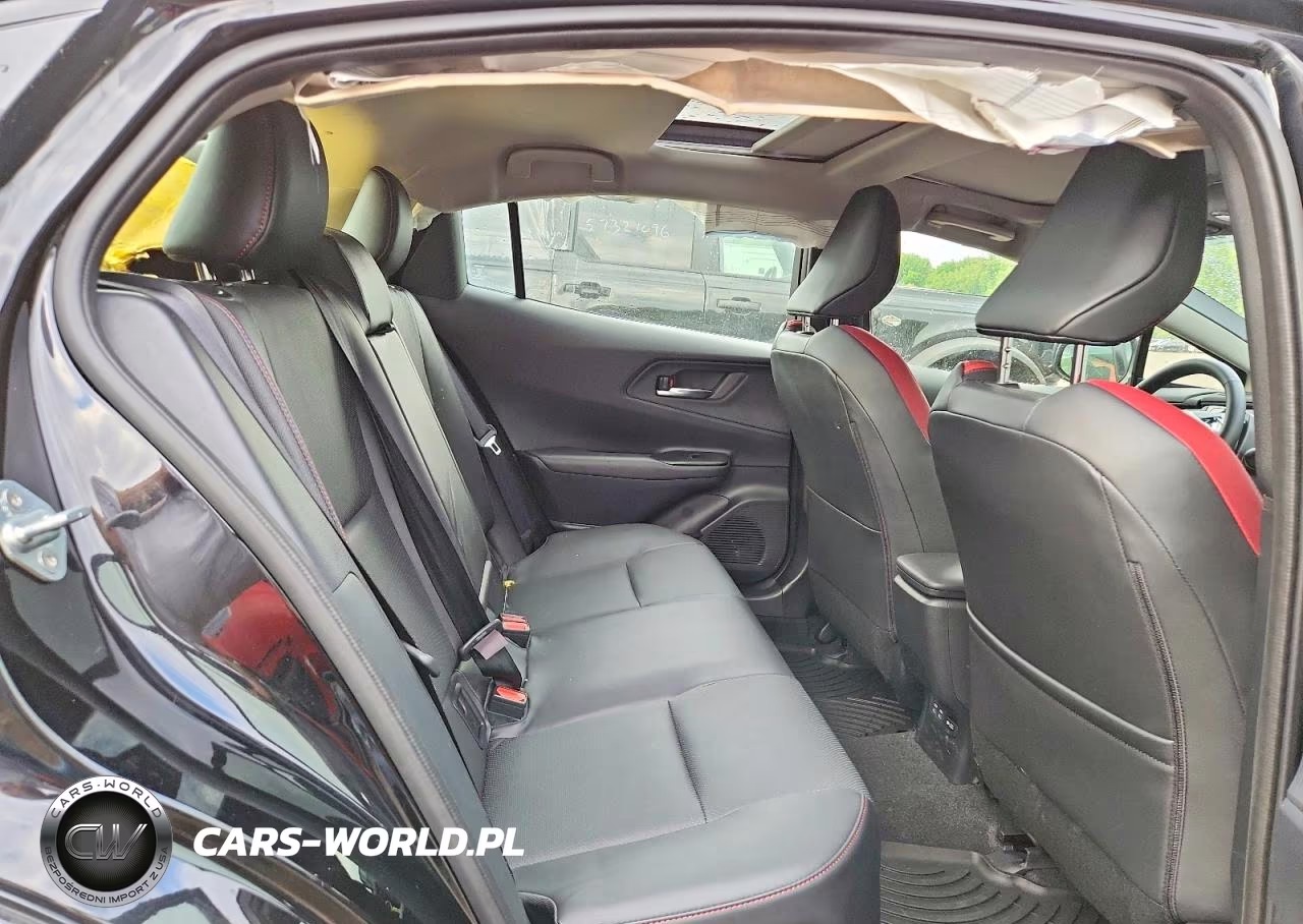 2024 Toyota Prius Prime Xse VIN:JTDACACU4R3027214 - 10