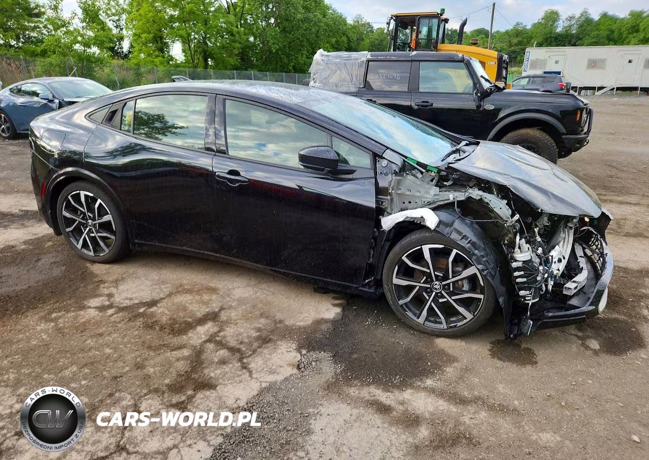 2024 Toyota Prius Prime Xse VIN:JTDACACU4R3027214 - 4