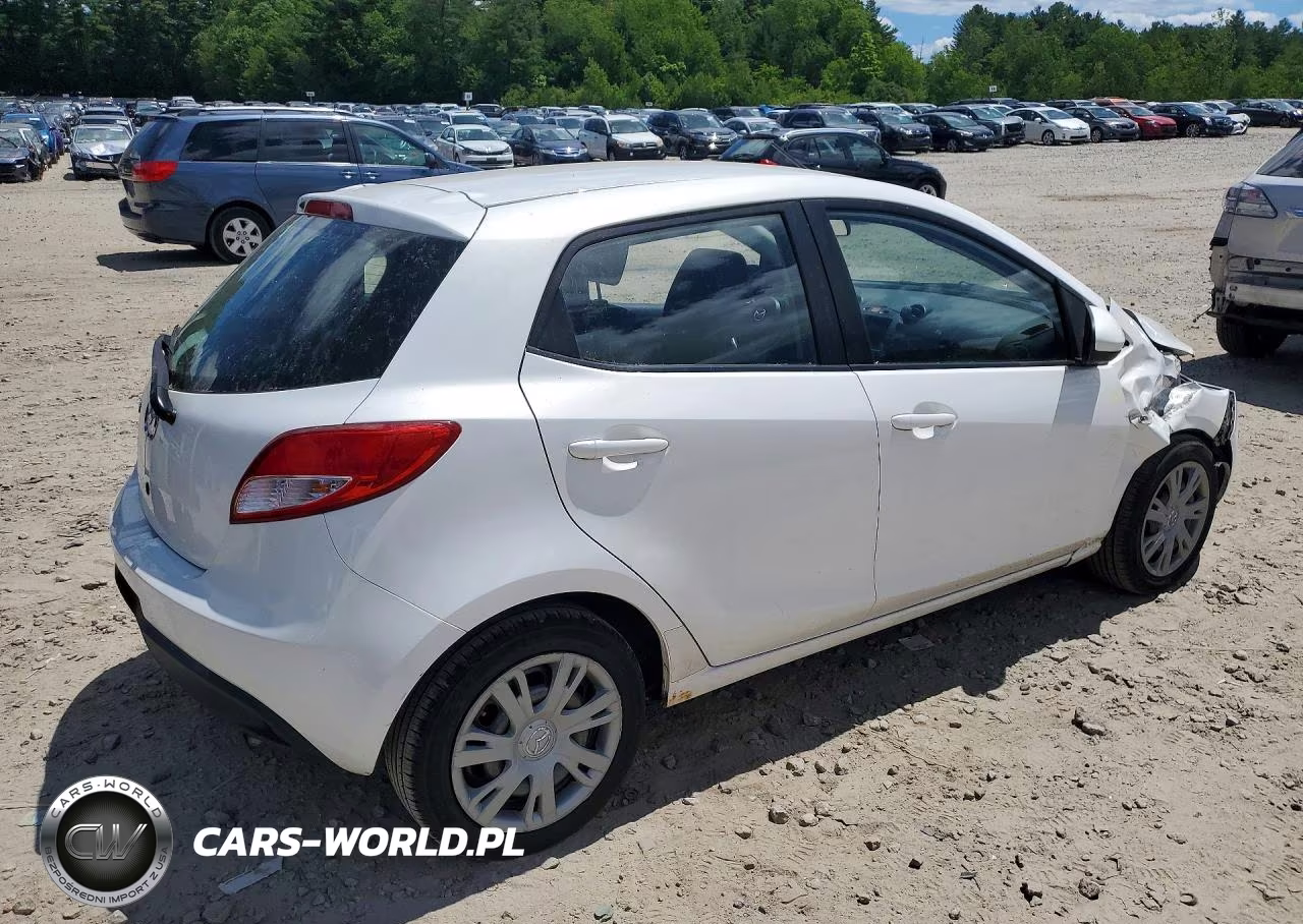 2012 Mazda Mazda2 VIN:JM1DE1KZ3C0136728 - 3