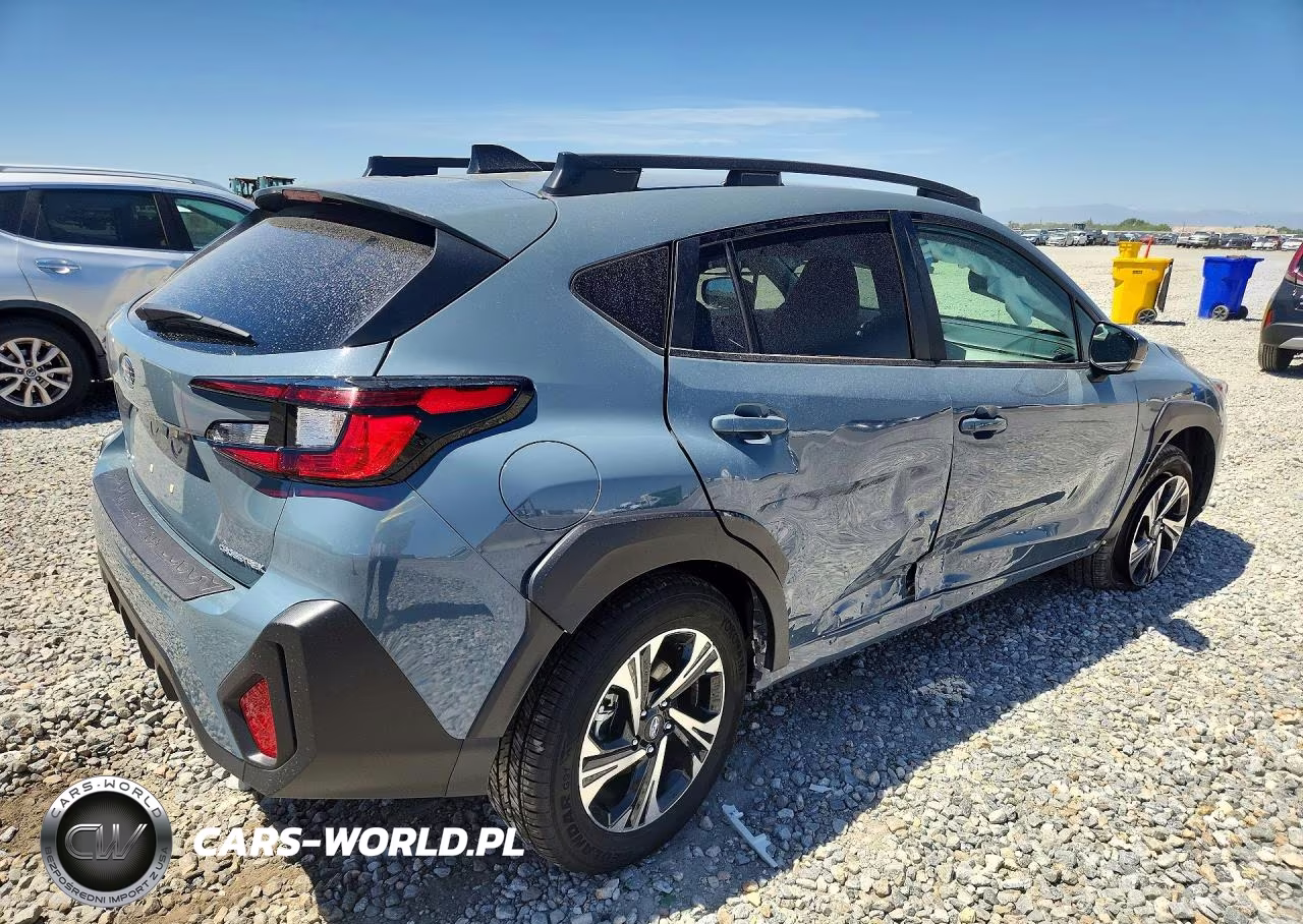 2024 Subaru Crosstrek Premium VIN:JF2GUADC8R8857602 - 3