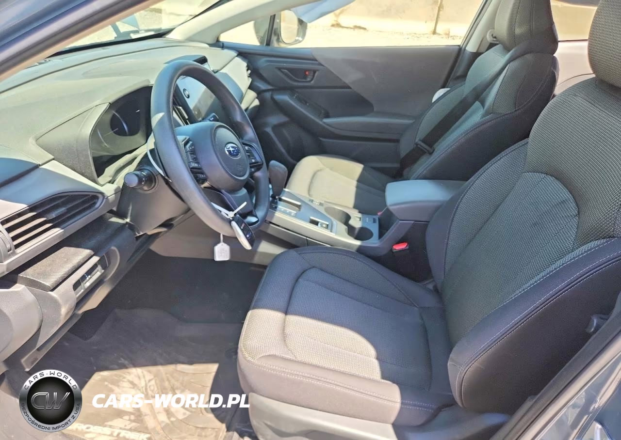 2024 Subaru Crosstrek Premium VIN:JF2GUADC8R8857602 - 7