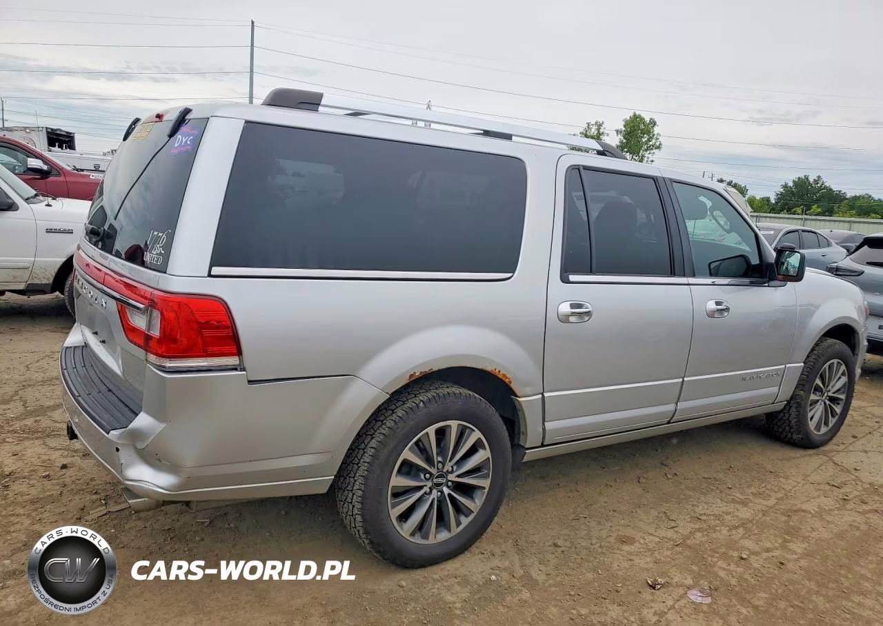 2017 Lincoln Navigator L Select VIN:5LMJJ3JT8HEL13428 - 3