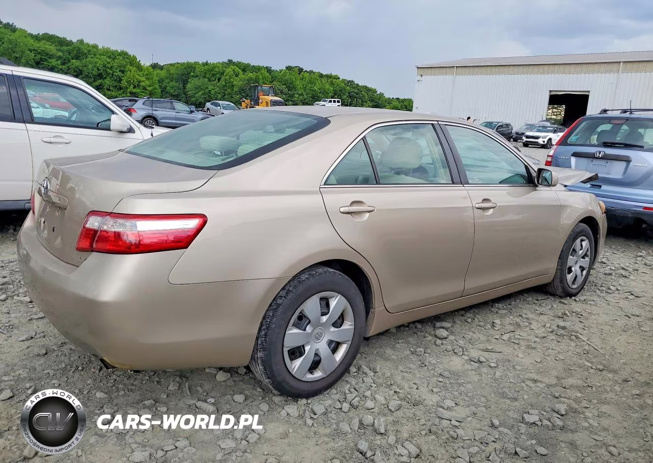 2007 Toyota Camry Le VIN:4T1BE46K37U634704 - 3