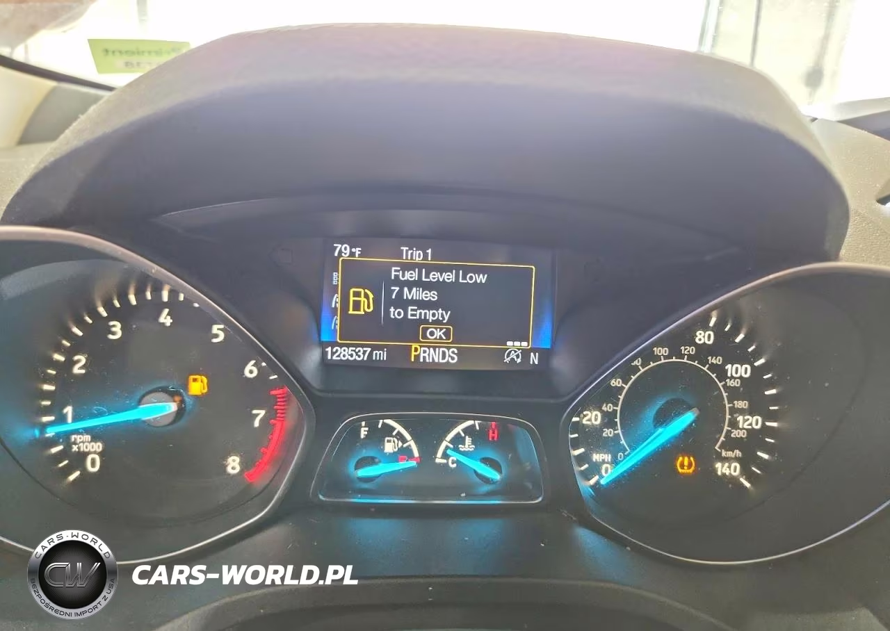 2017 Ford Escape Se VIN:1FMCU9GD6HUC85799 - 9