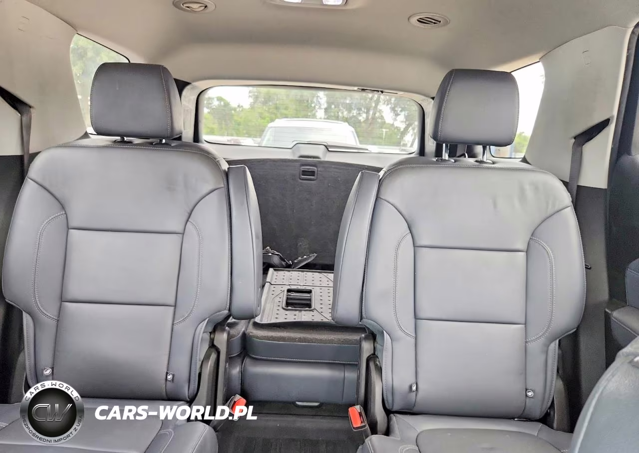 2019 Chevrolet Traverse Lt VIN:1GNERHKW2KJ203701 - 10