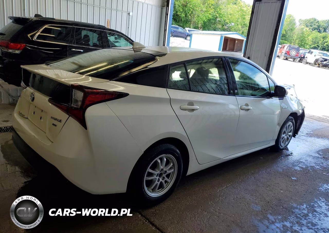 2019 Toyota Prius L Eco VIN:JTDKARFUXK3096404 - 3